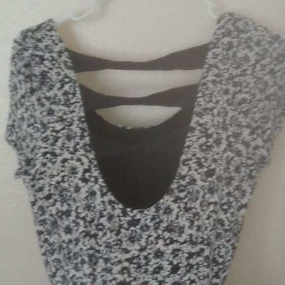 Fit and flare dress - Picture 3 of 3